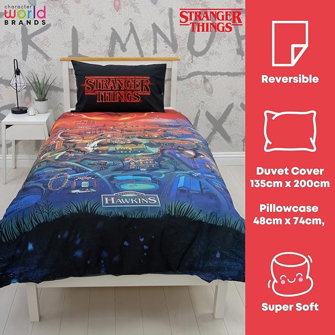 Stranger Things 'Hawkins Town' Panel Duvet Set