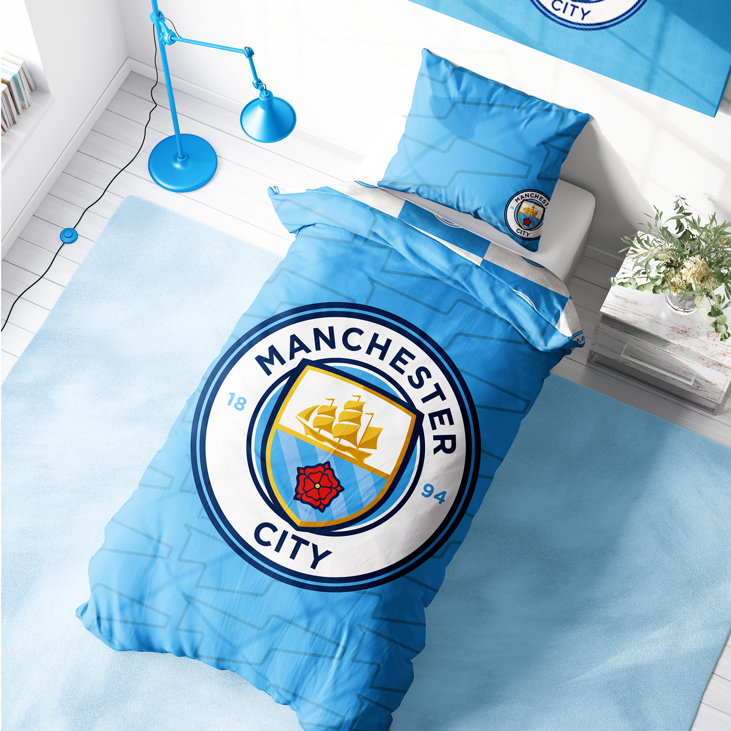 Manchester City FC Crest Reversible Single Panel Duvet Set