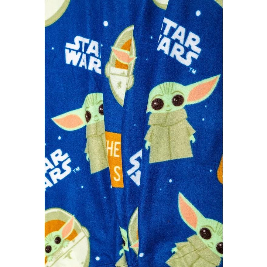 The Mandalorian 'Baby Yoda' Fleece Blanket