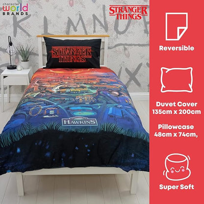 Stranger Things 'Hawkins Town' Panel Duvet Set