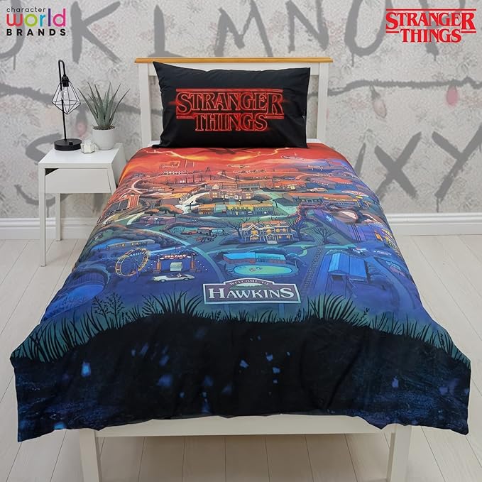 Stranger Things 'Hawkins Town' Panel Duvet Set
