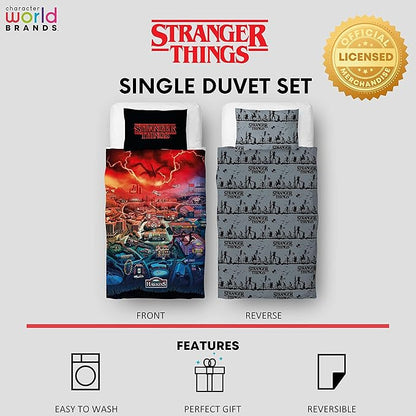 Stranger Things 'Hawkins Town' Panel Duvet Set