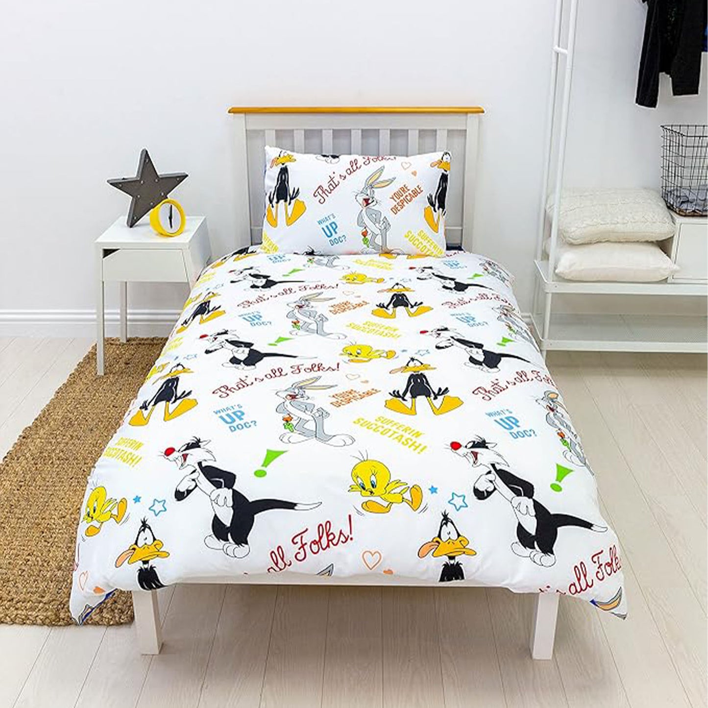 Looney Tunes 'Gang' Rotary Duvet Set
