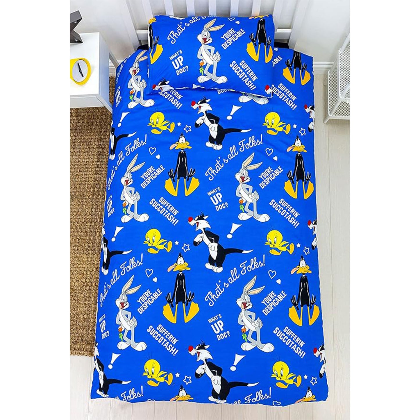 Looney Tunes 'Gang' Rotary Duvet Set